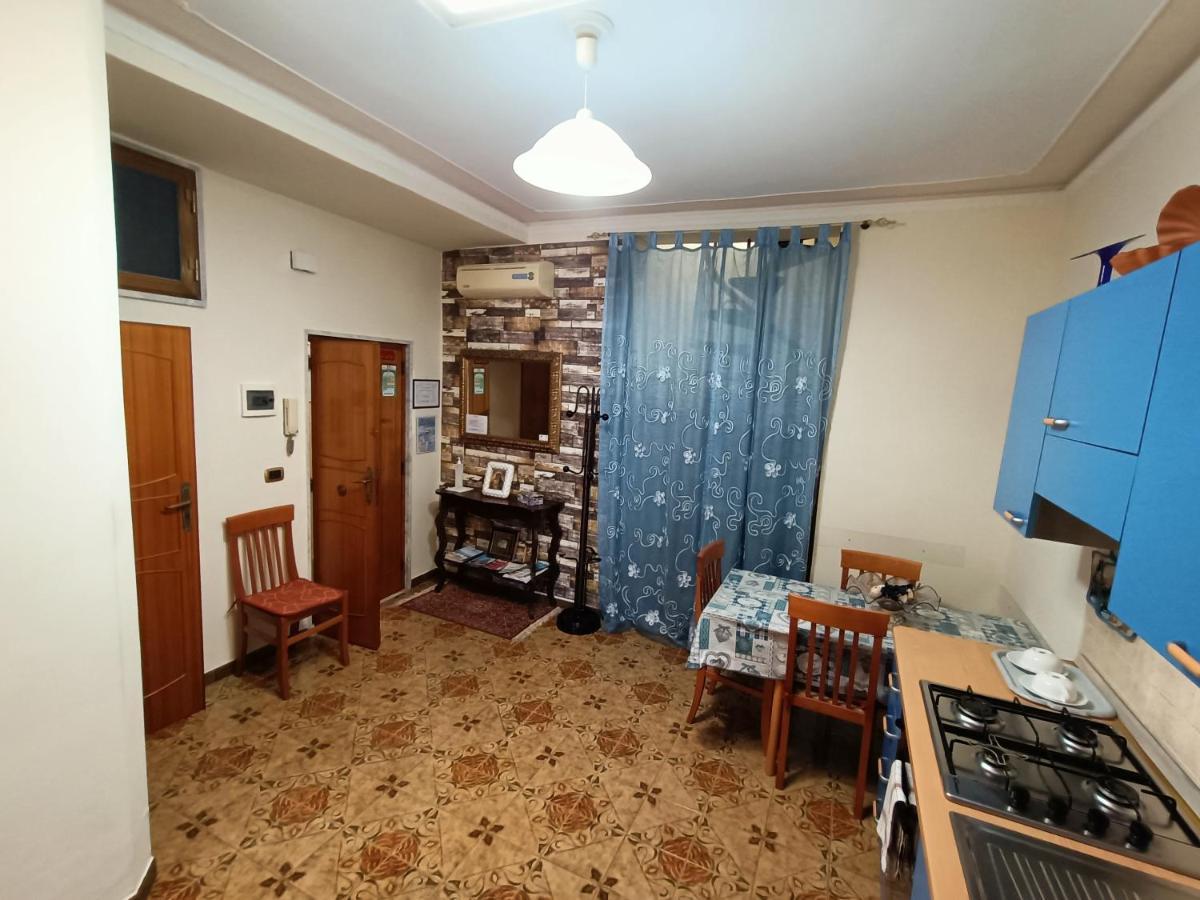 Casa Belvedere - Centro Storico Barletta Luaran gambar